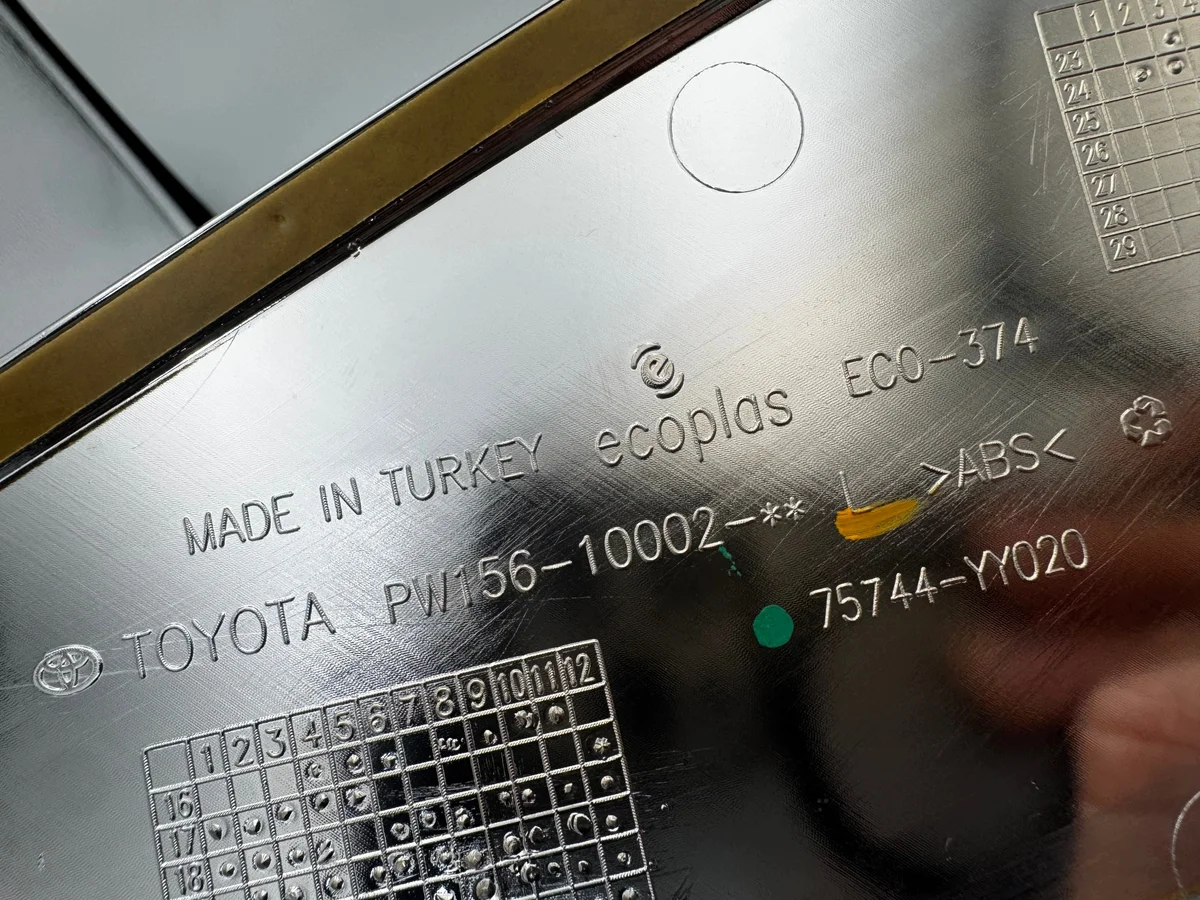 Toyota C-HR X1 Chromleiste Tür Links Hinten image 5