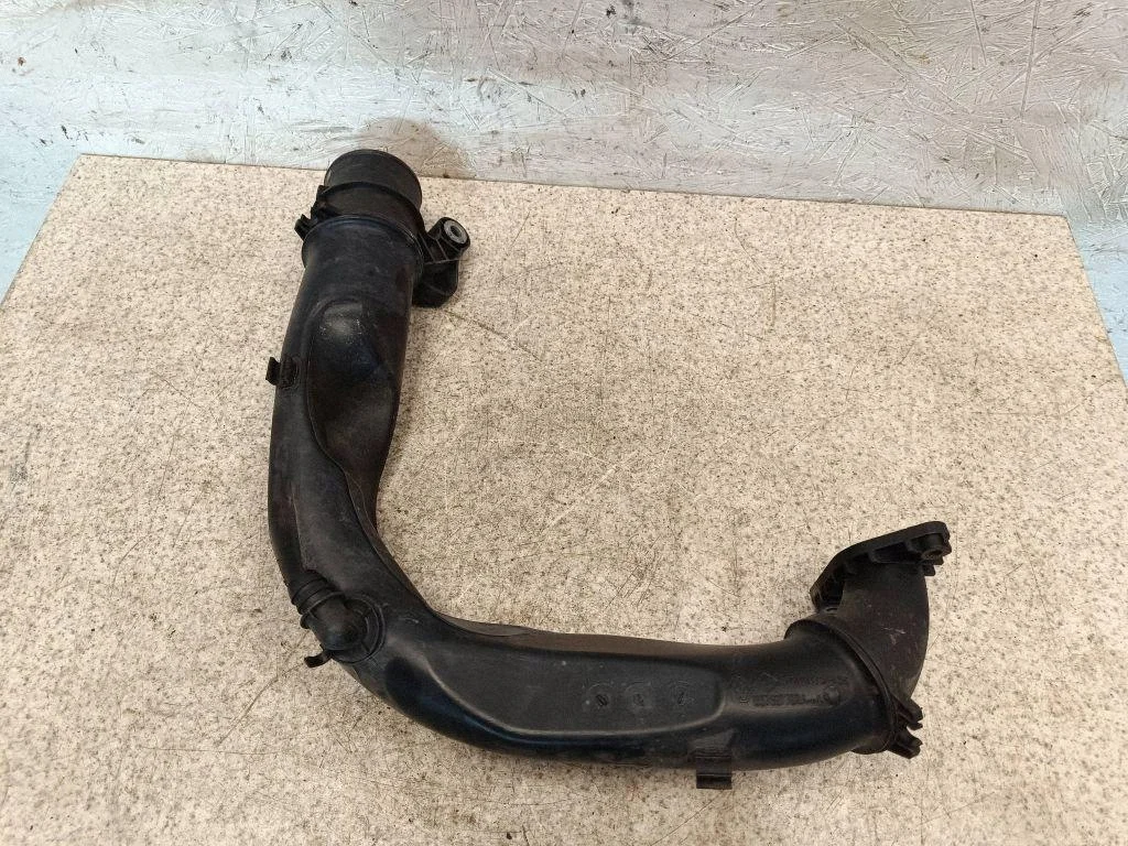 Dacia Sandero II 1.5L Diesel Intercooler Pipe