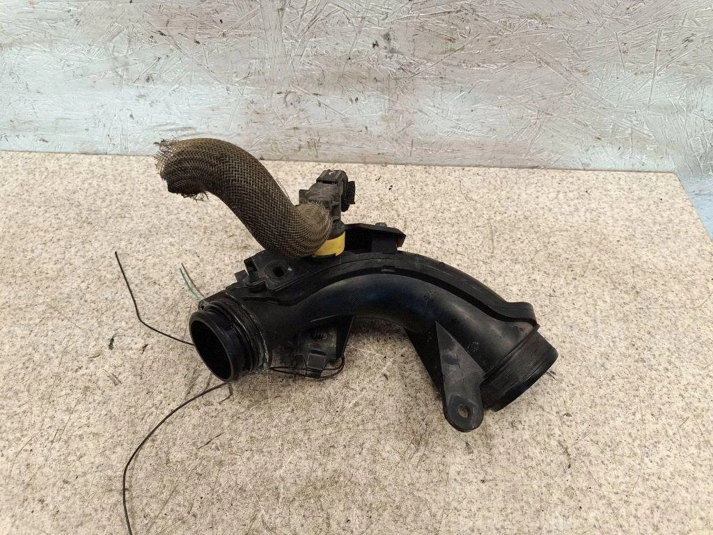 CITROËN C5 III välijäähdyttimen putki 9686244480