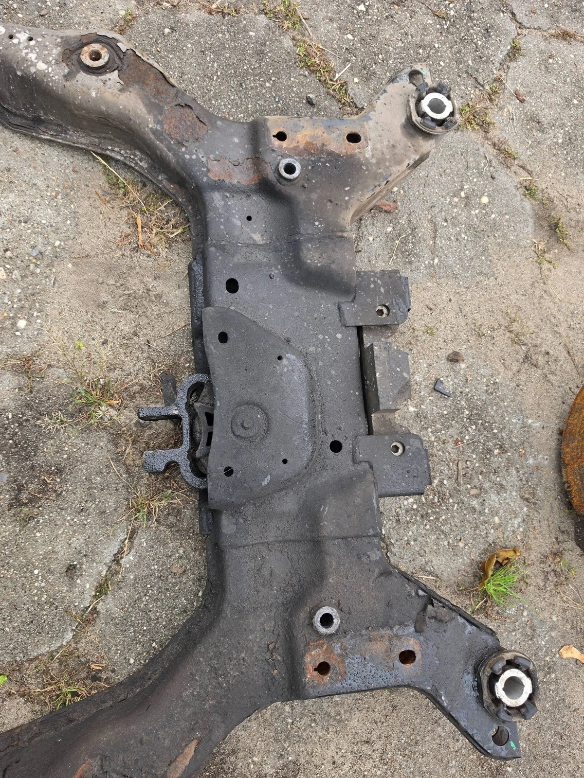 Ford Mondeo MK5 V Achsträger vorne gebraucht image 9
