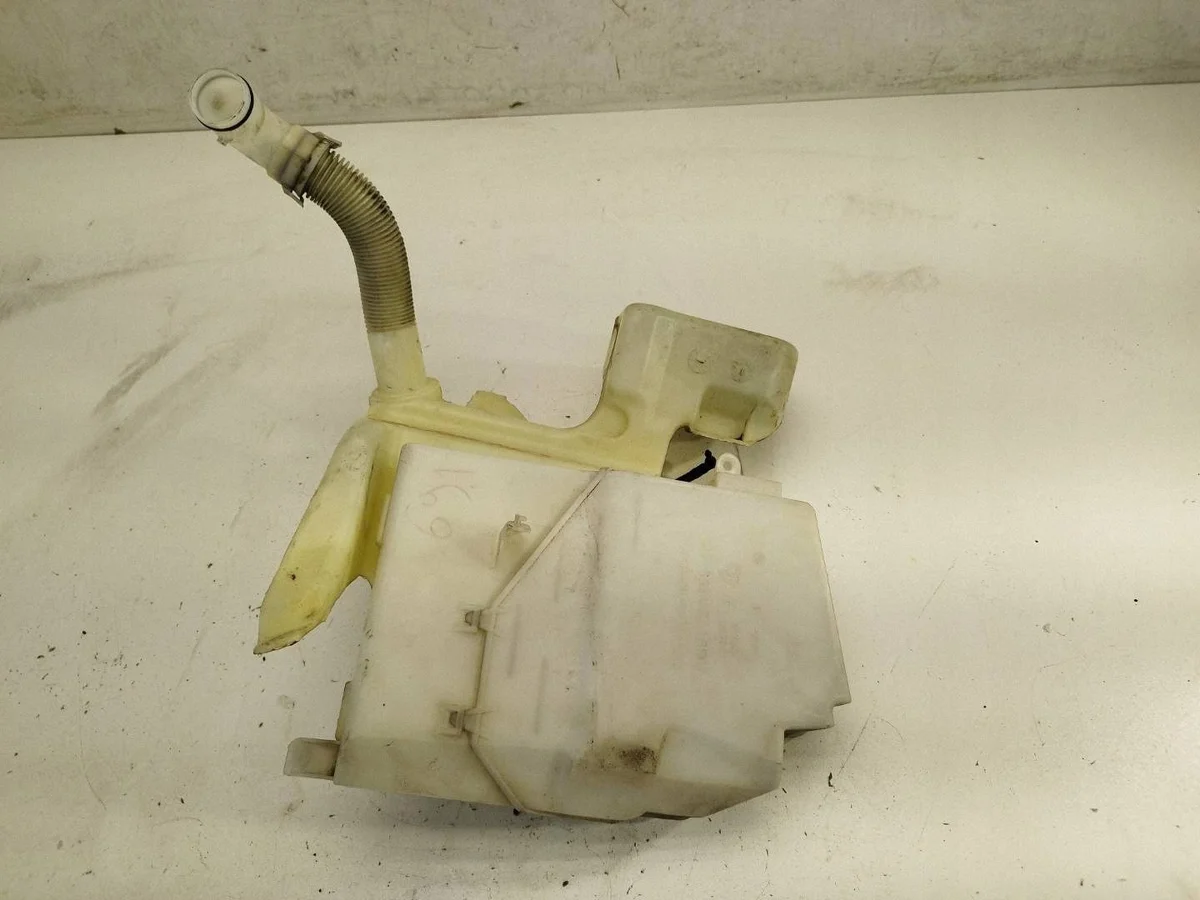 Réservoir Lave-Glace Ford Galaxy Mk3 2010