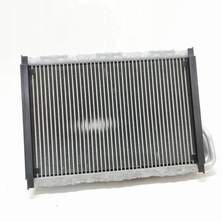 AC-kylare Audi Q5 (8R) H7995003