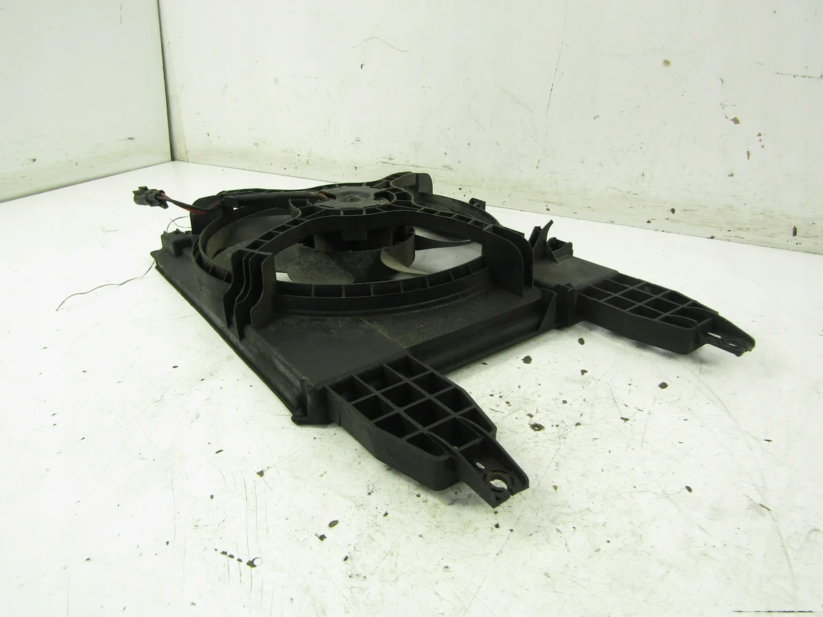 Moteur ventilateur radiateur Chevrolet 96808149 image 4
