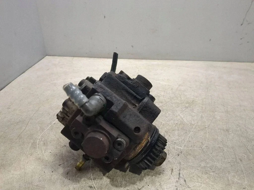 Pompe à carburant Opel Vivaro 2.0 Diesel