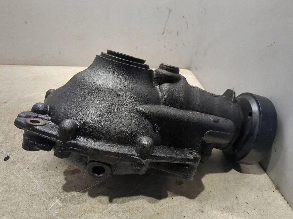 BMW X3 E83 2.0D Vorderachsdifferential 7540634 image 9