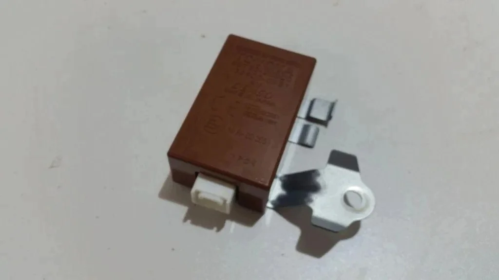 Banden Druksensor Lexus GS III 8976030020 image 6