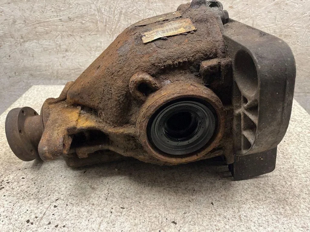 Differential hinten BMW 5 Touring (E61) 2.5L image 3