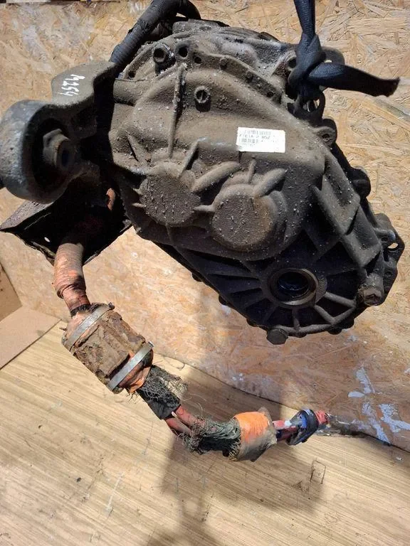Differential MITSUBISHI OUTLANDER III 2.0 Diesel image 3