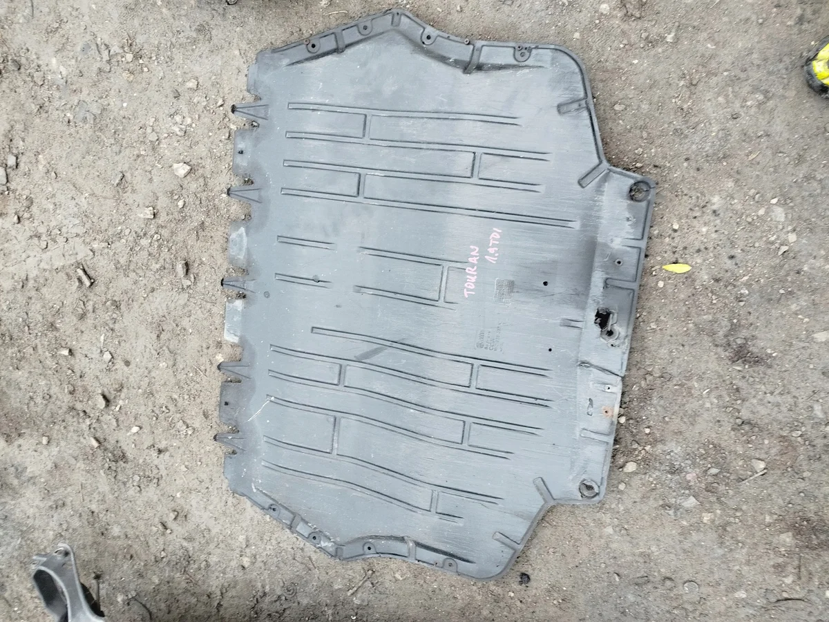 Volkswagen 1K0825237N Cache Moteur