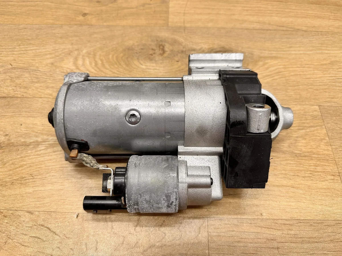 BMW 4 G22 G23 G26 430iX Anlasser image 6