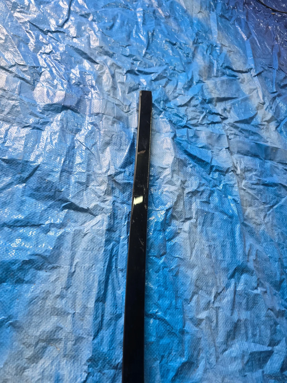 BMW X6 (G06) Windshield Cover Used image 3