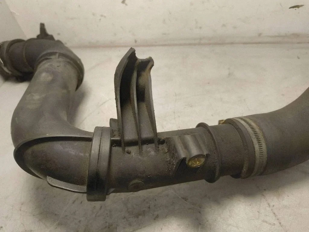 Tubo Intercooler Renault Trafic III 1.6 Diesel image 3