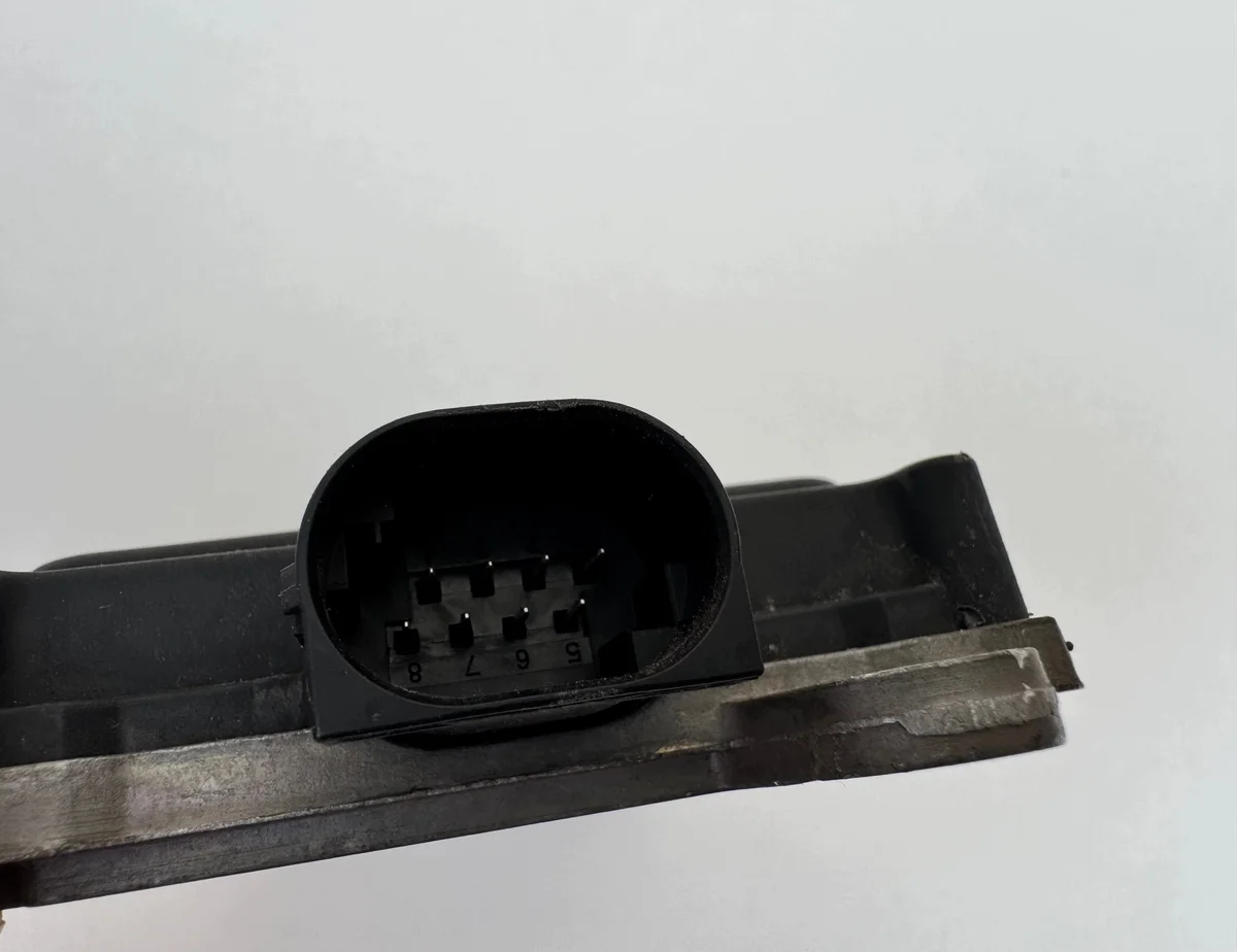 Radar Distronic BMW G30 G31 G32 6891746-01 image 3