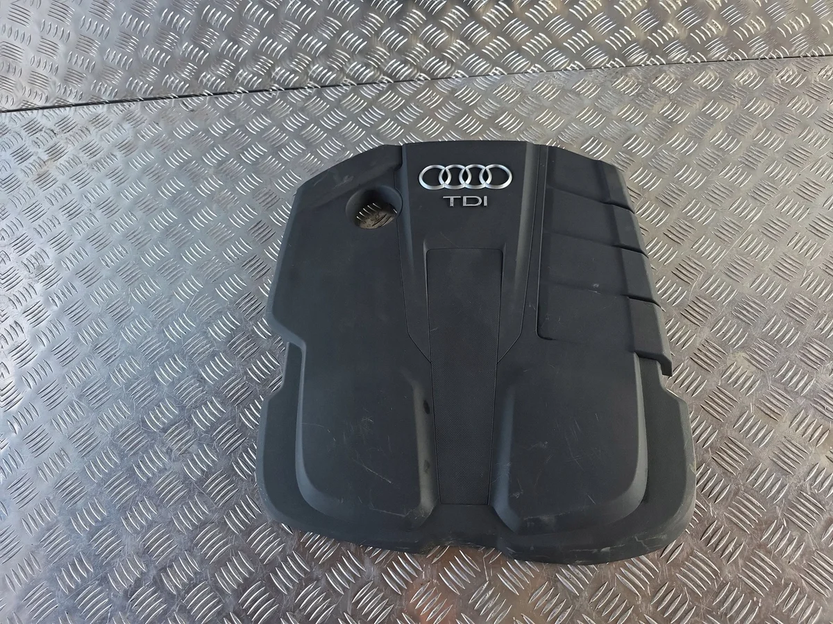 Cache moteur Audi A4 B9 A5 8W TDI 04L103925P image 7