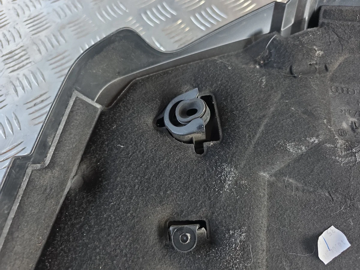 Engine Cover Audi A4 S4 B9 06L103925C image 7