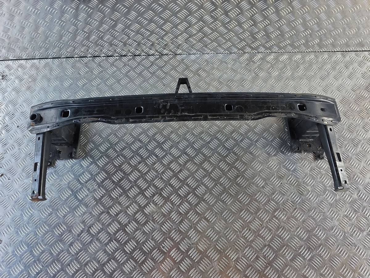 Viga parachoques delantero Skoda Octavia 5E3807109