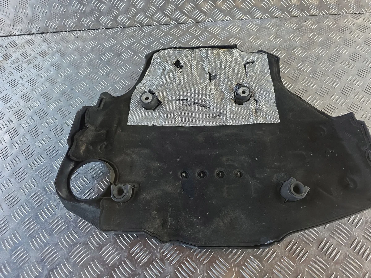 Audi 059103925BE Motorabdeckung gebraucht image 7