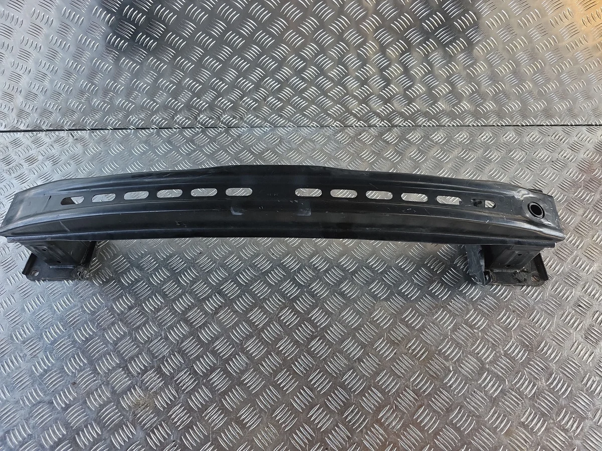 Viga parachoques Skoda Octavia Mk3 (5E) 135724