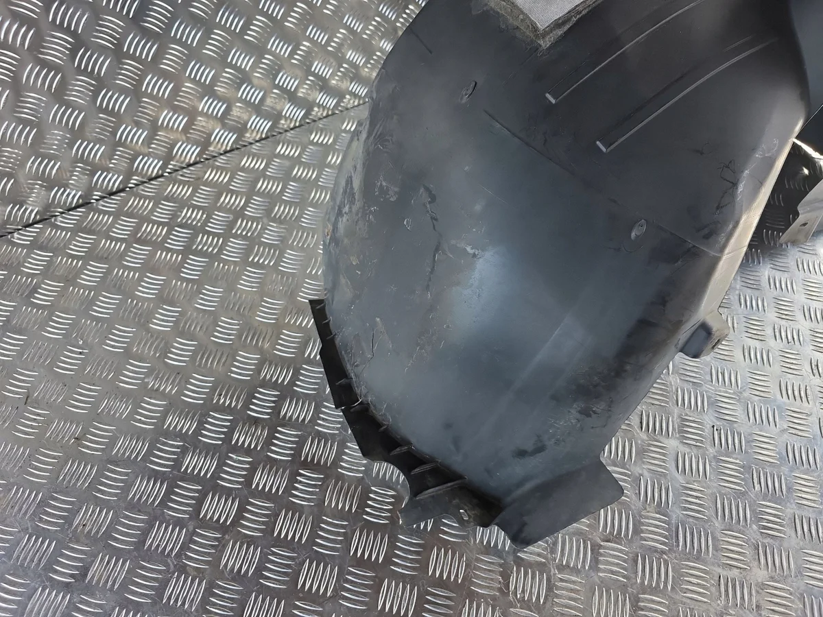 VW Passat B8 Front Fender Liner OEM 3G0805969D image 3