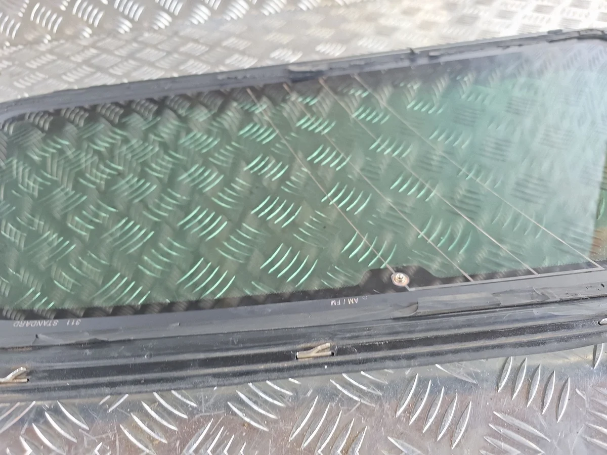 Seitenfenster hinten Volvo XC70 30716753 image 8