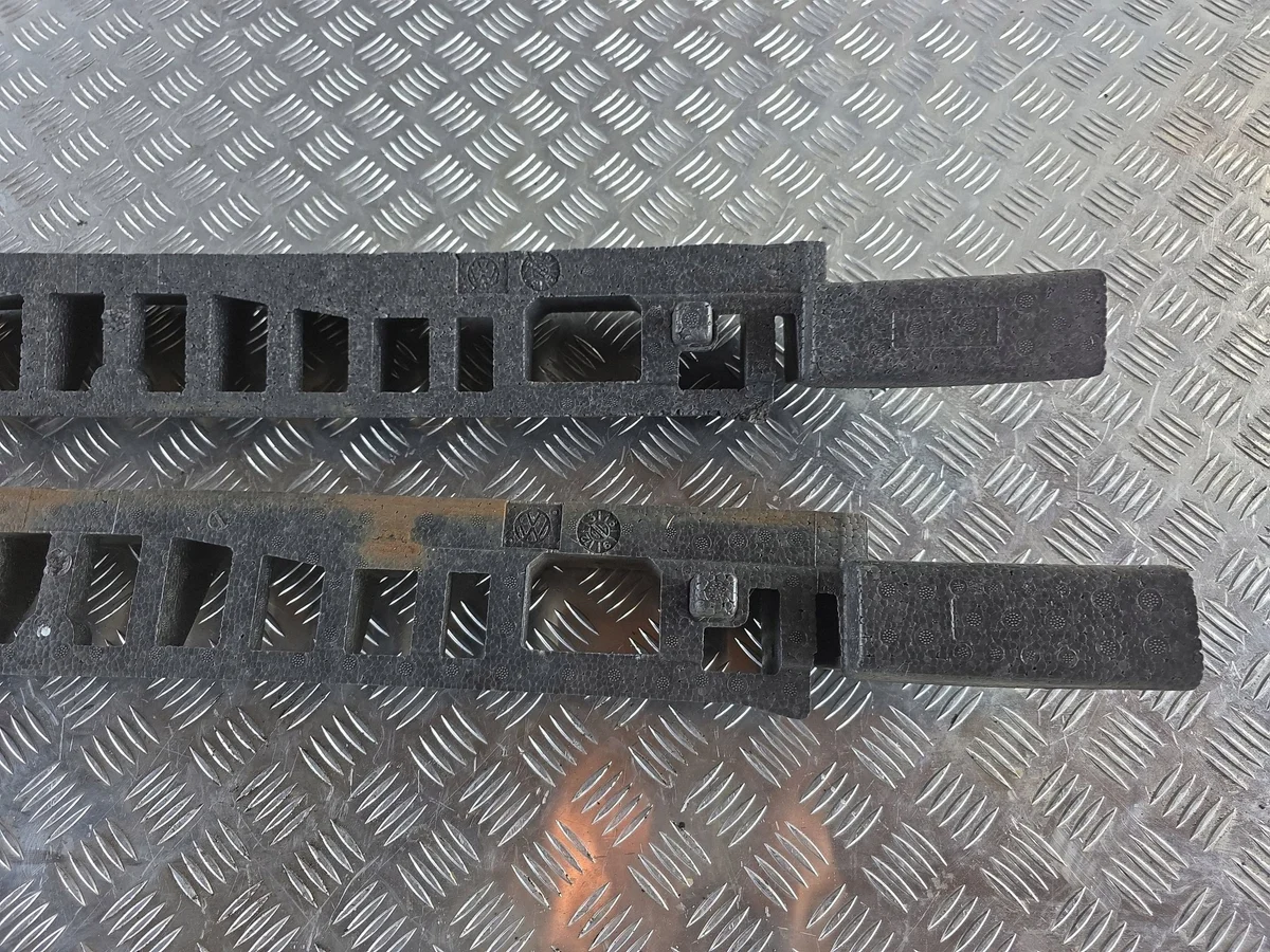 Volkswagen Passat B8 Absorber 3G0807251 image 4