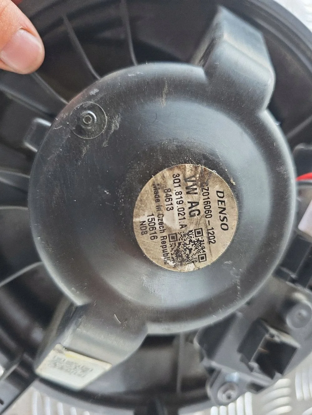 SKODA SUPERB 3 Ventilator 3Q1819021A image 7