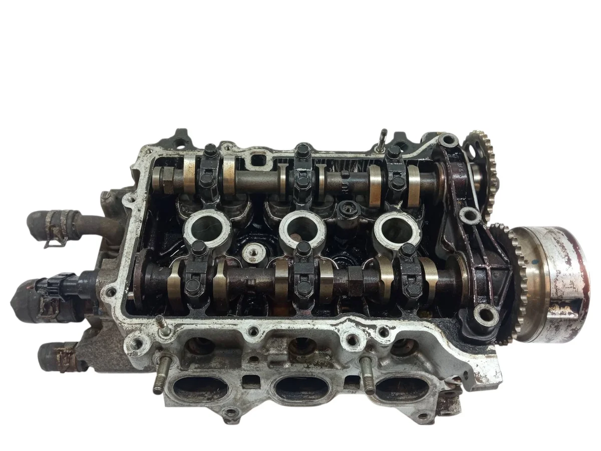 Cilinderkop Peugeot 107 1.0 12V VVTI Gebruikt