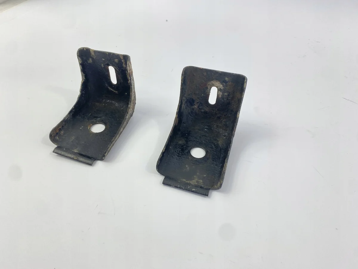 Halterungen Stoßstange Vorne Mercedes 124 W124 image 4