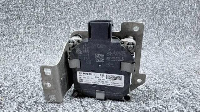 Audi A4 A5 B9 Distronic Radar Sensor 8W0907561C thumbnail 3