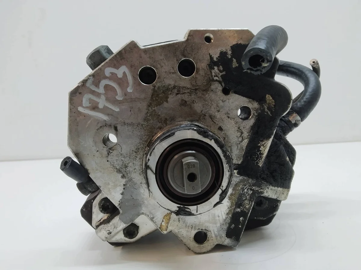 Einspritzpumpe Volvo S60 I 2.4 D image 5