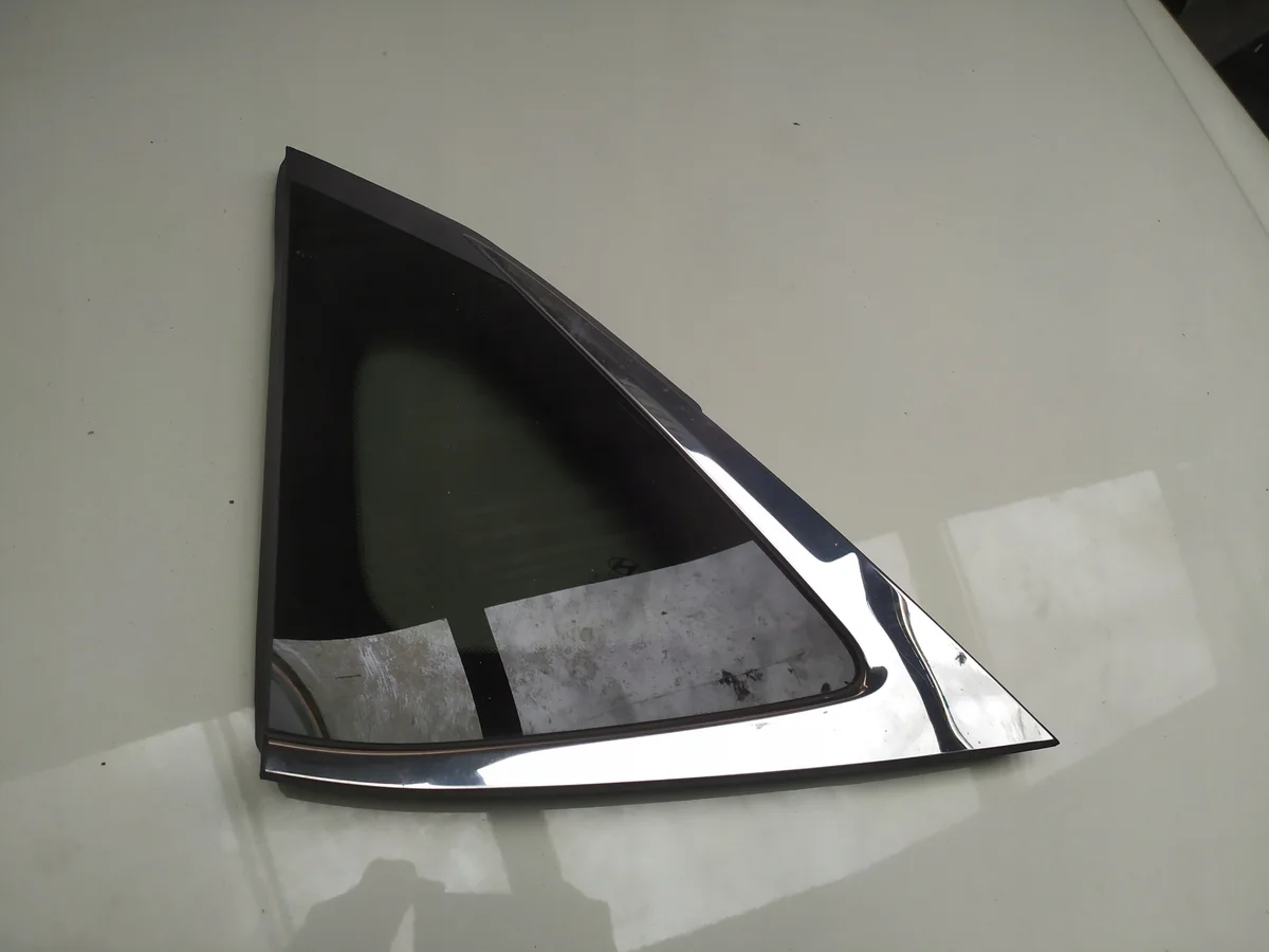 HYUNDAI i20 III Scheibe Links Hinten OE
