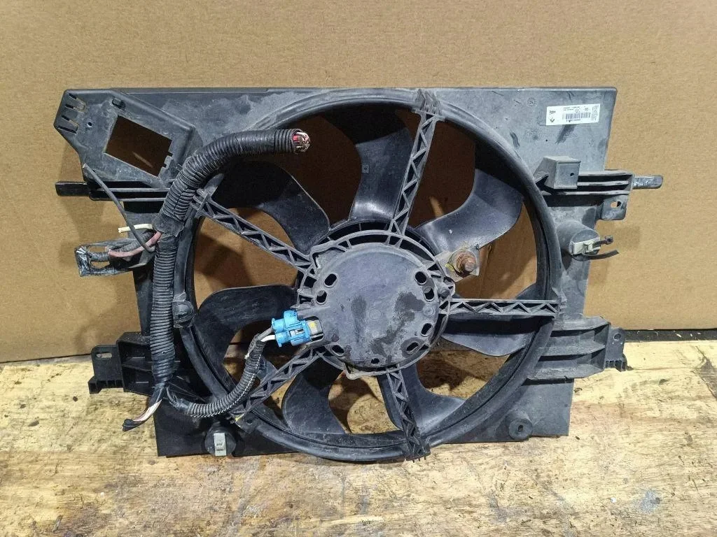 Radiator Fan Dacia Duster 1.5L Diesel Used