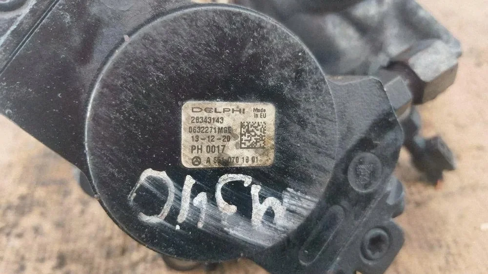 Pompe à carburant Mercedes Sprinter 906 2.2L image 4