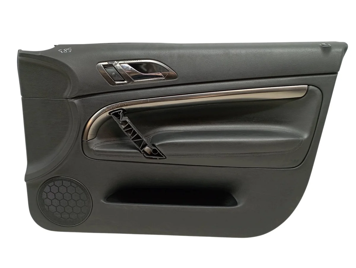 Garniture porte cuir Skoda Superb I 3B0867012