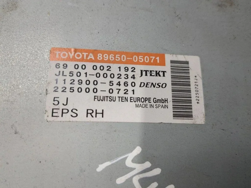 Steuergerät Servolenkung Toyota Avensis T27 image 4