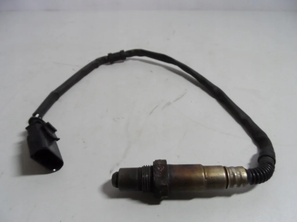 Lambda-anturi VW Passat B7 Jetta 5C 2.0 FSI