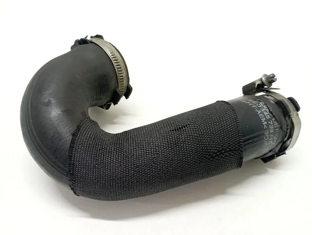 Durite d'intercooler Audi 4.2L Diesel 4E0145738H