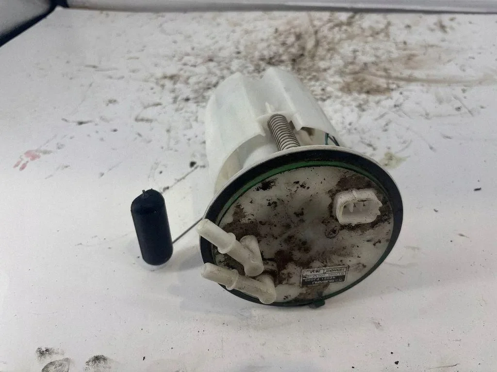 Brandstofpomp Subaru Outback B17040 image 3
