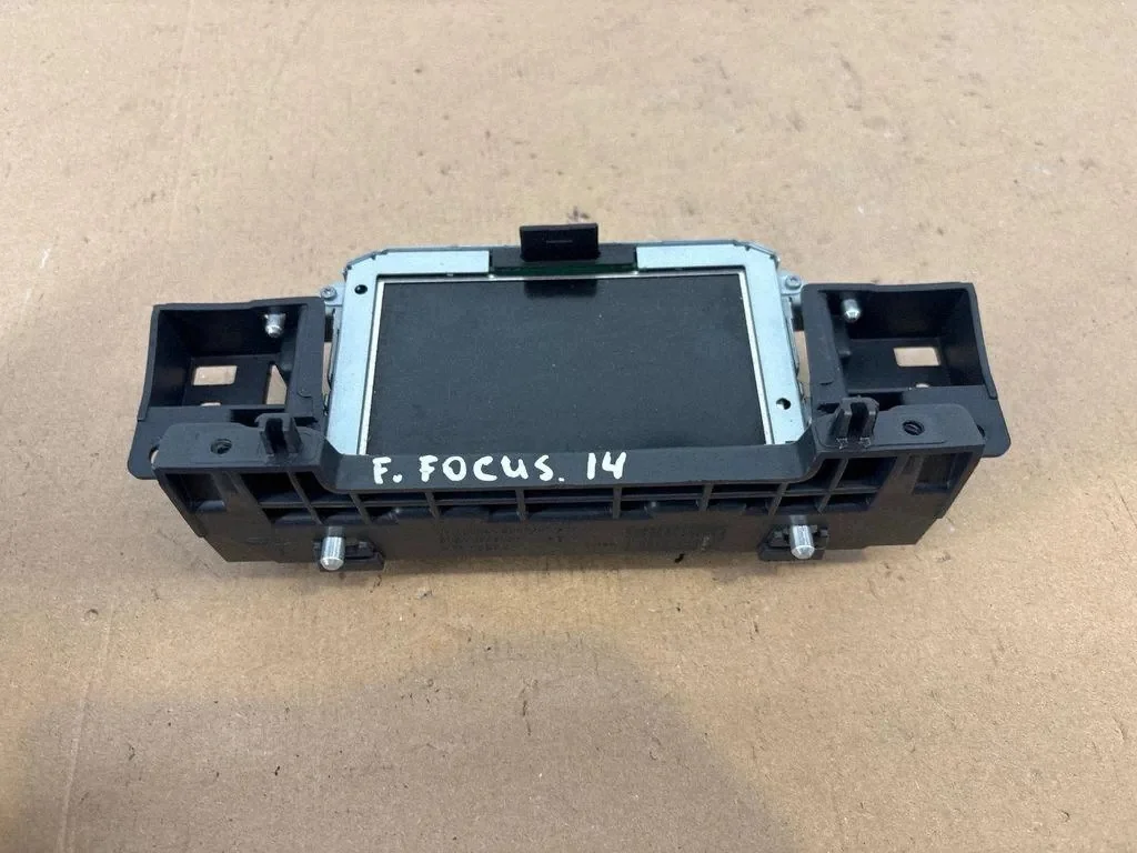 Skärm Ford Focus III Turnier E1BT18B955DA