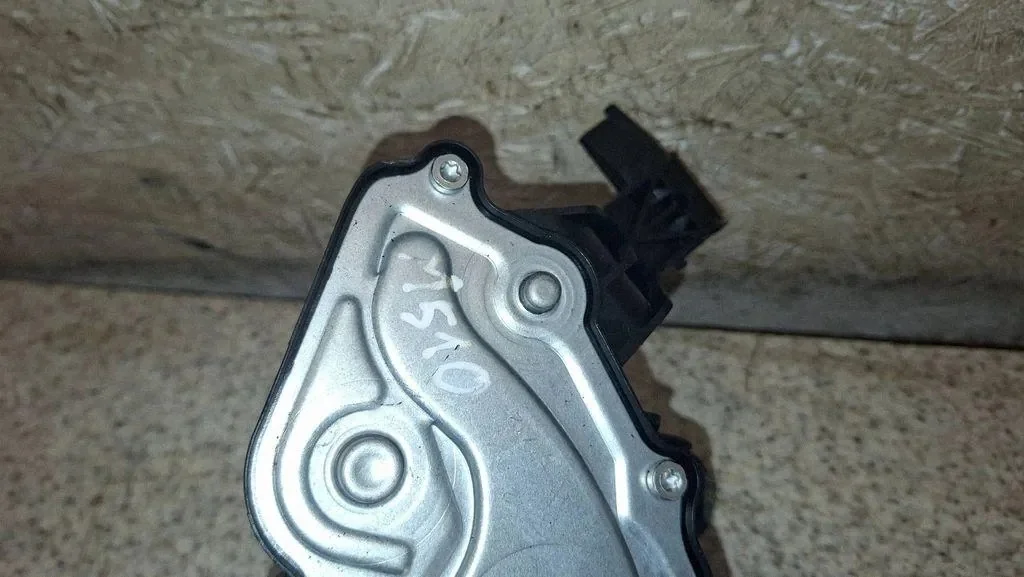 Motor Limpa Para-brisas Traseiro Opel Adam 130305 image 3
