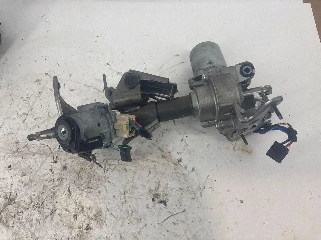 Sähköinen ohjaustehostin Toyota Aygo 04T040337