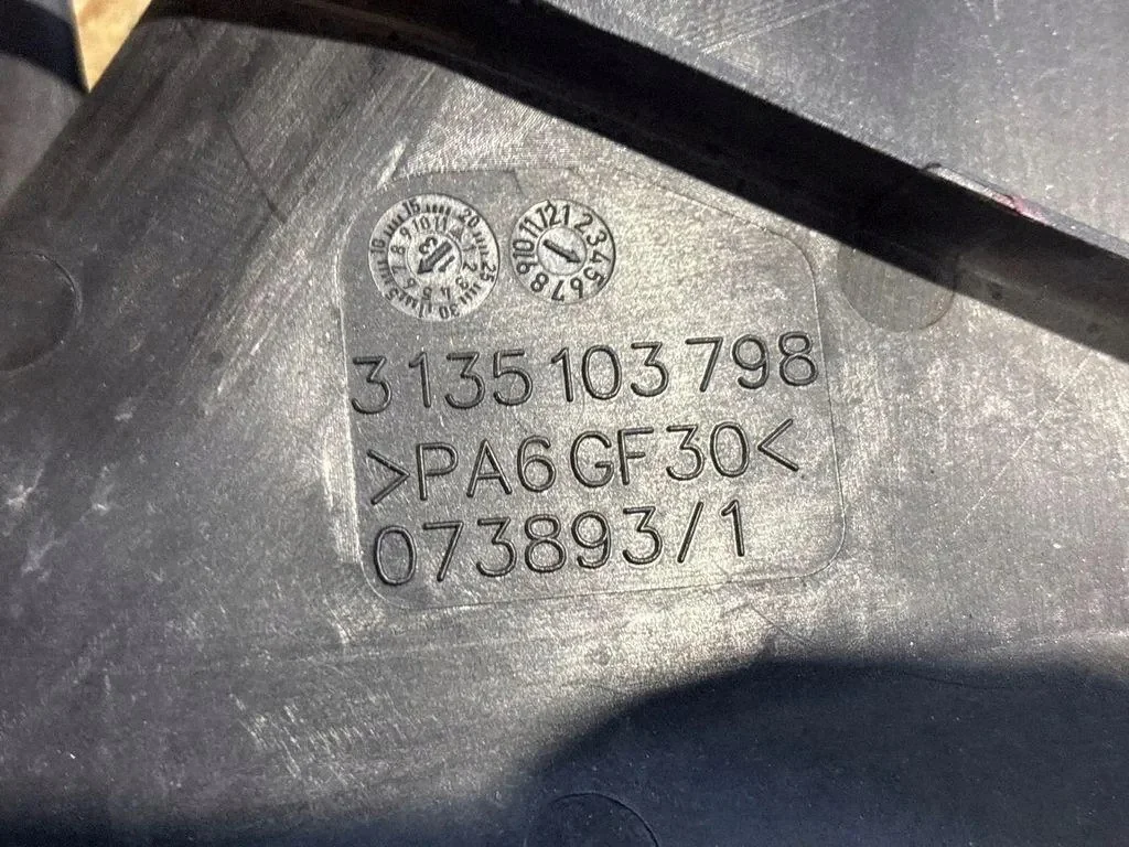 Mercedes W246 1.8 CDI Lüfter Kühler 3135103798 image 8