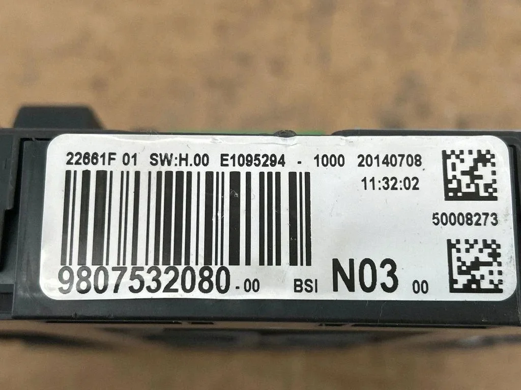 Komfortmodul Peugeot 208 E1095294 image 3