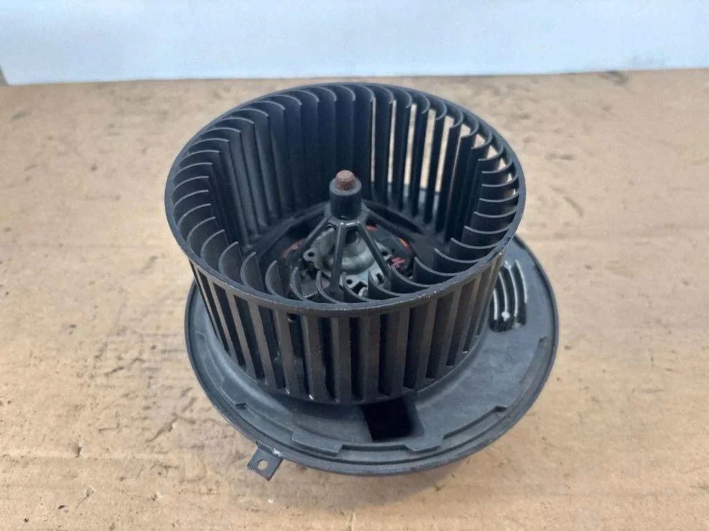 Gebläse BMW E93 2.0D 992849G