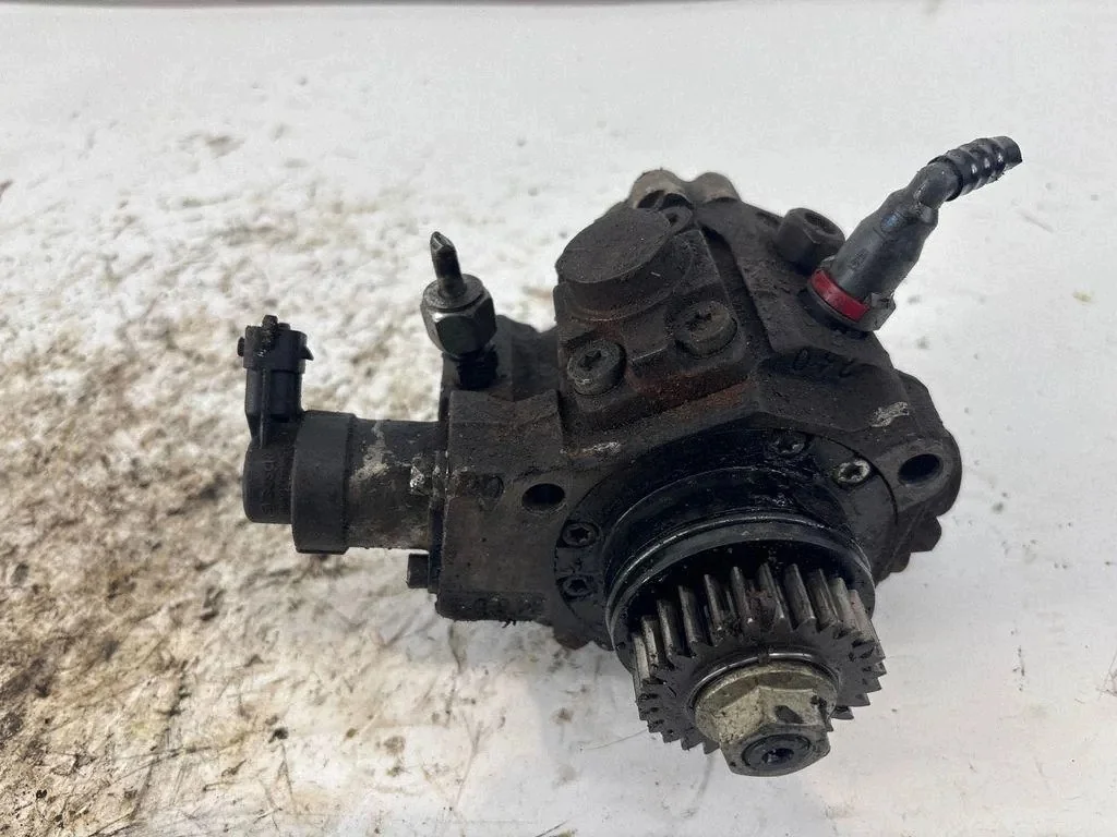 Pompe à carburant RENAULT MASTER III 2.3L image 3