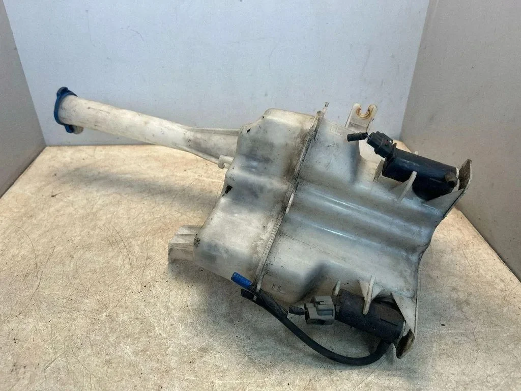 Hyundai Spolarvätskebehållare 986102Z000