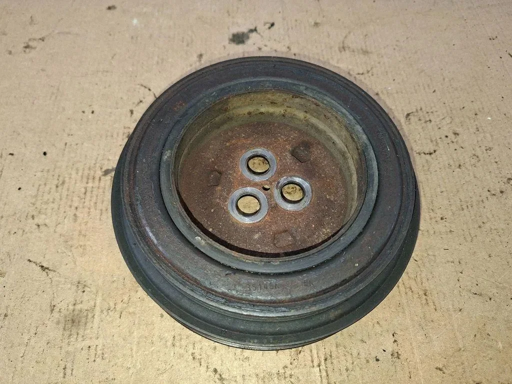 Hihnapyörä Boxer 2.2 BU30-6B319-AA Käytetty