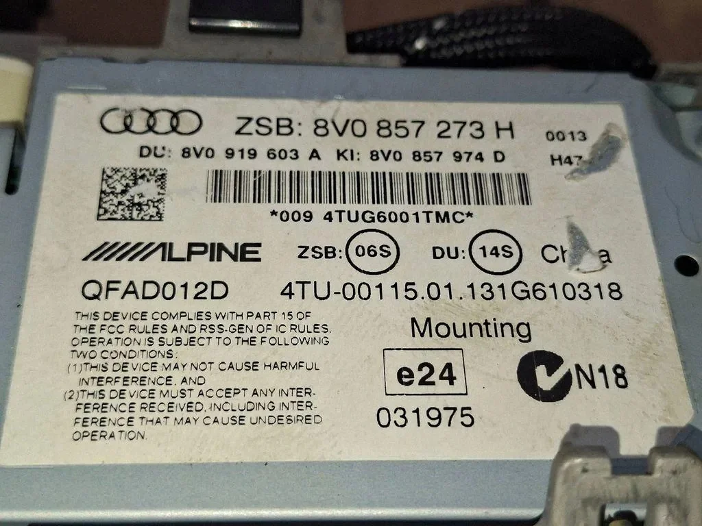 Audi A3 8V Display 8V0857273H gebraucht image 5