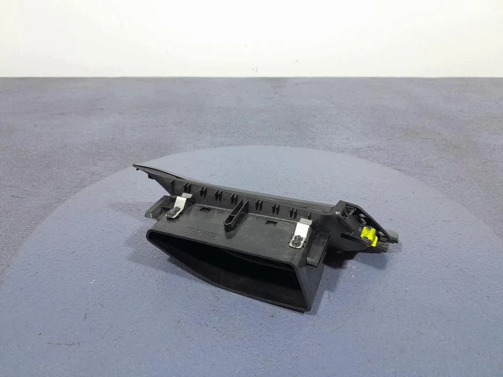 SKODA OCTAVIA IV Lüftungsgitter Links Gebraucht image 3