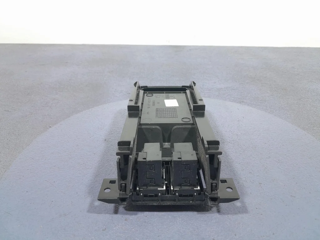 Mittelkonsolenfach Peugeot 508 I LIFT 14- image 4